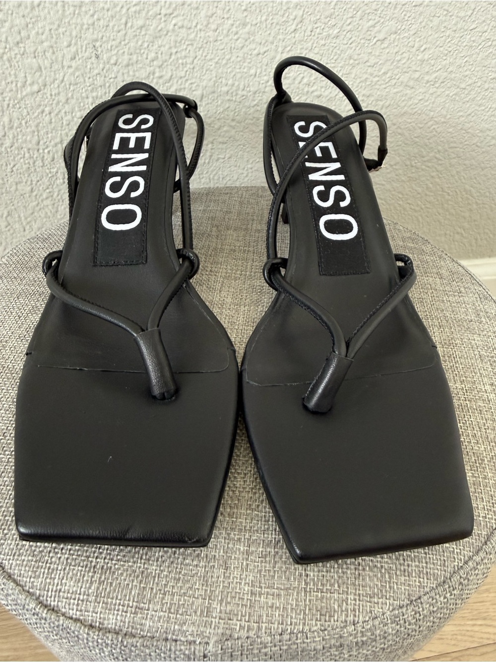 Senso Black Wella Strappy Swuare Toe Kitten Spool Sandal Heel Au 38 Us 7.5/8 View 3